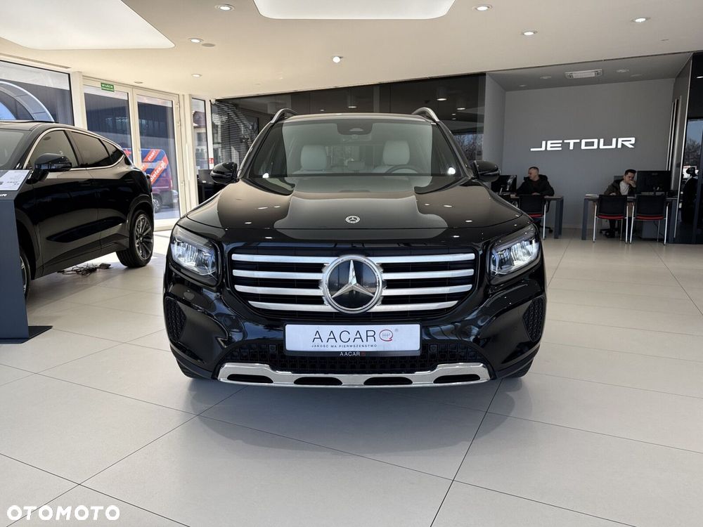 Mercedes-Benz GLB - 7