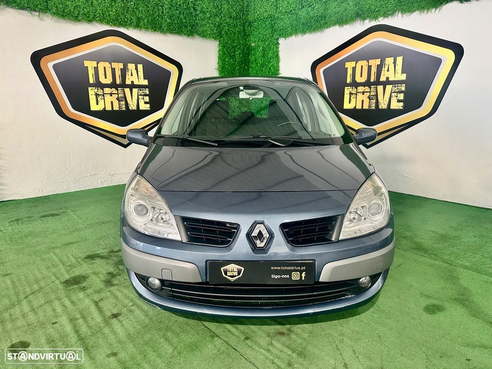 Renault Scénic 1.9 dCi FAP Dynamique - 9