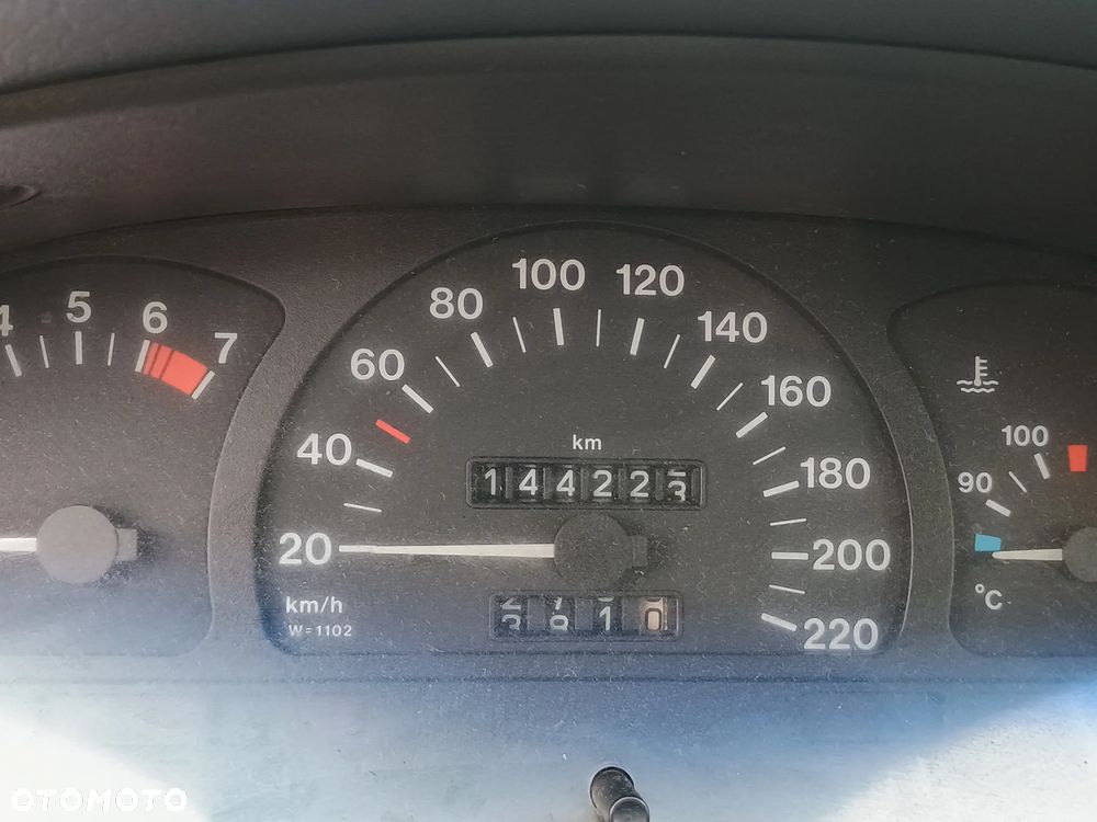Opel Astra - 8