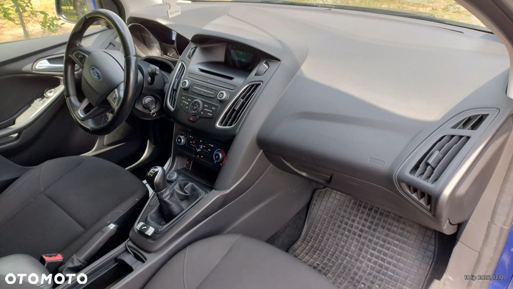 Ford Focus 1.6 SYNC Edition - 14