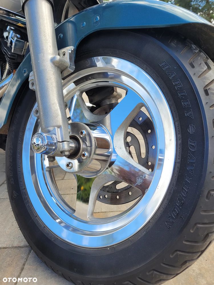 Harley-Davidson Touring Road King - 29