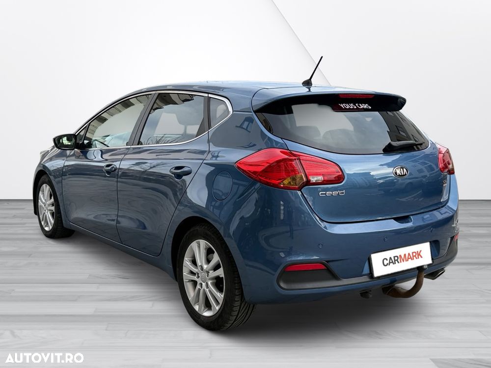 Kia Ceed - 4