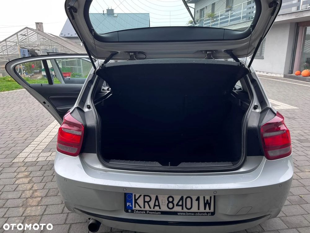 BMW Seria 1 118i Sport Line - 11