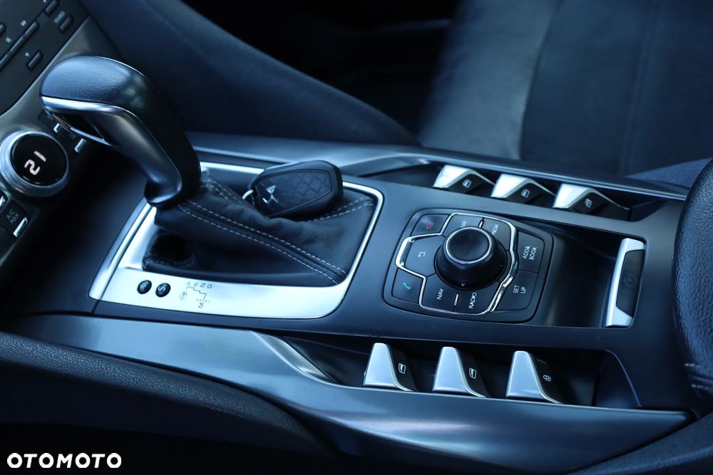 Citroën DS5 2.0 HDi SportChic - 20