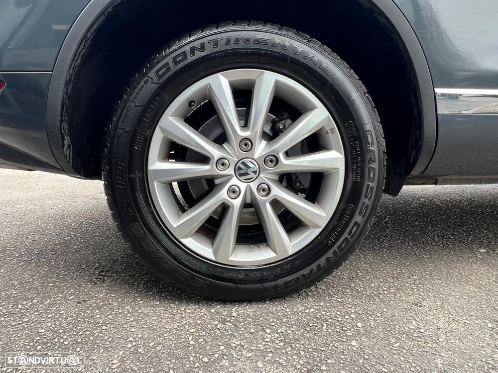 VW Touareg 3.0 TDI V6 Tiptronic - 5