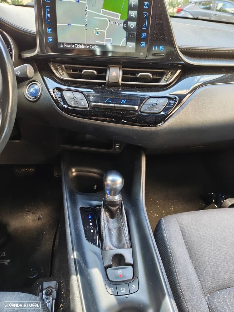 Toyota C-HR - 10
