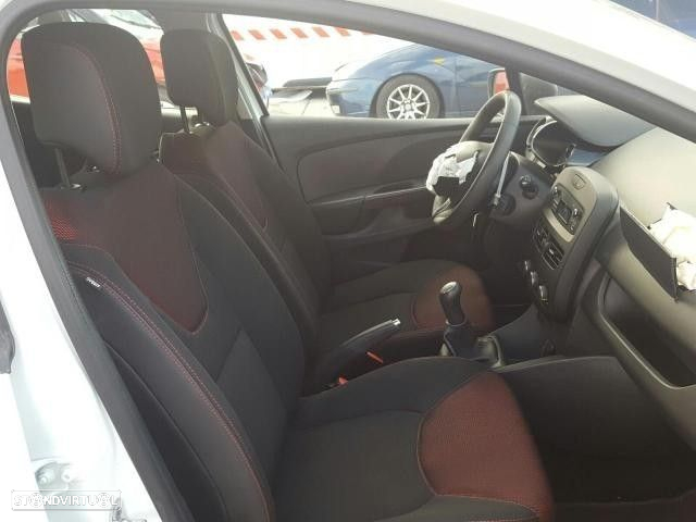 Peças Renault Clio IV (BH) 2012 a 2016 - 24