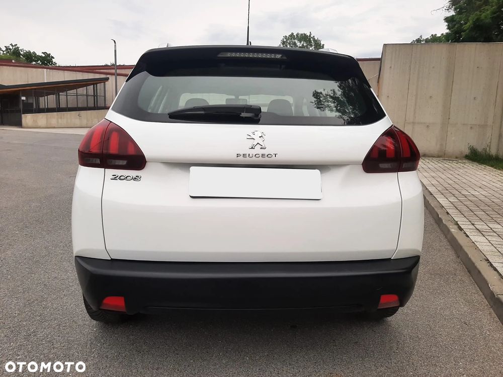Peugeot 2008 1.5 BlueHDi Active S&S - 12