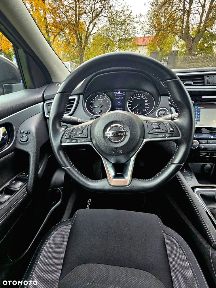 Nissan Qashqai 1.2 DIG-T N-Connecta - 22