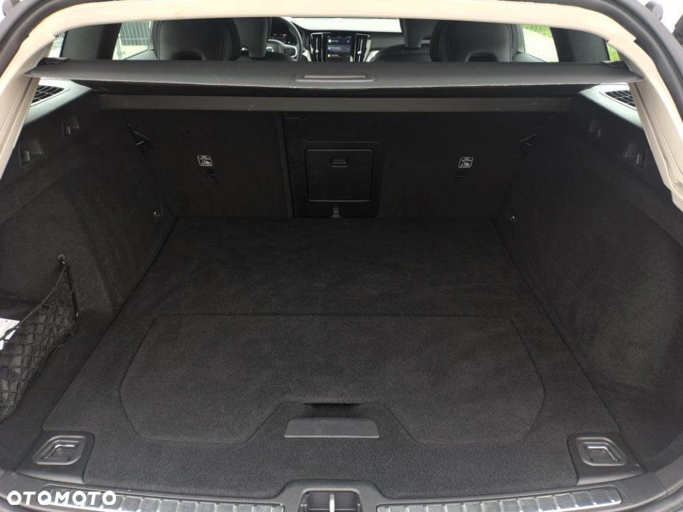 Volvo V60 - 11