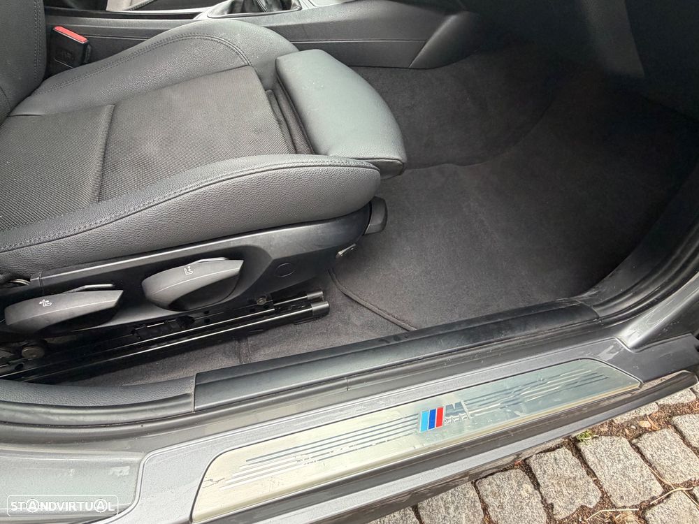 BMW 118 d Pack M - 10