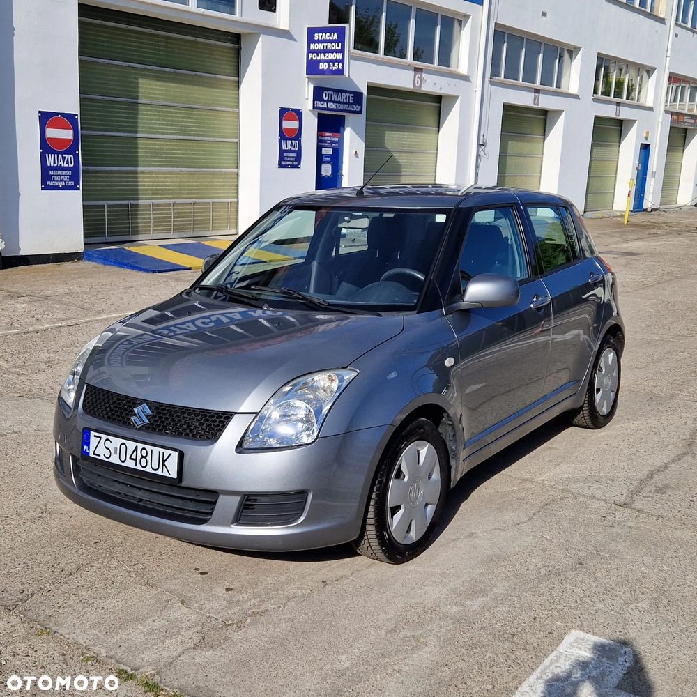 Suzuki Swift 1.3 Club - 2