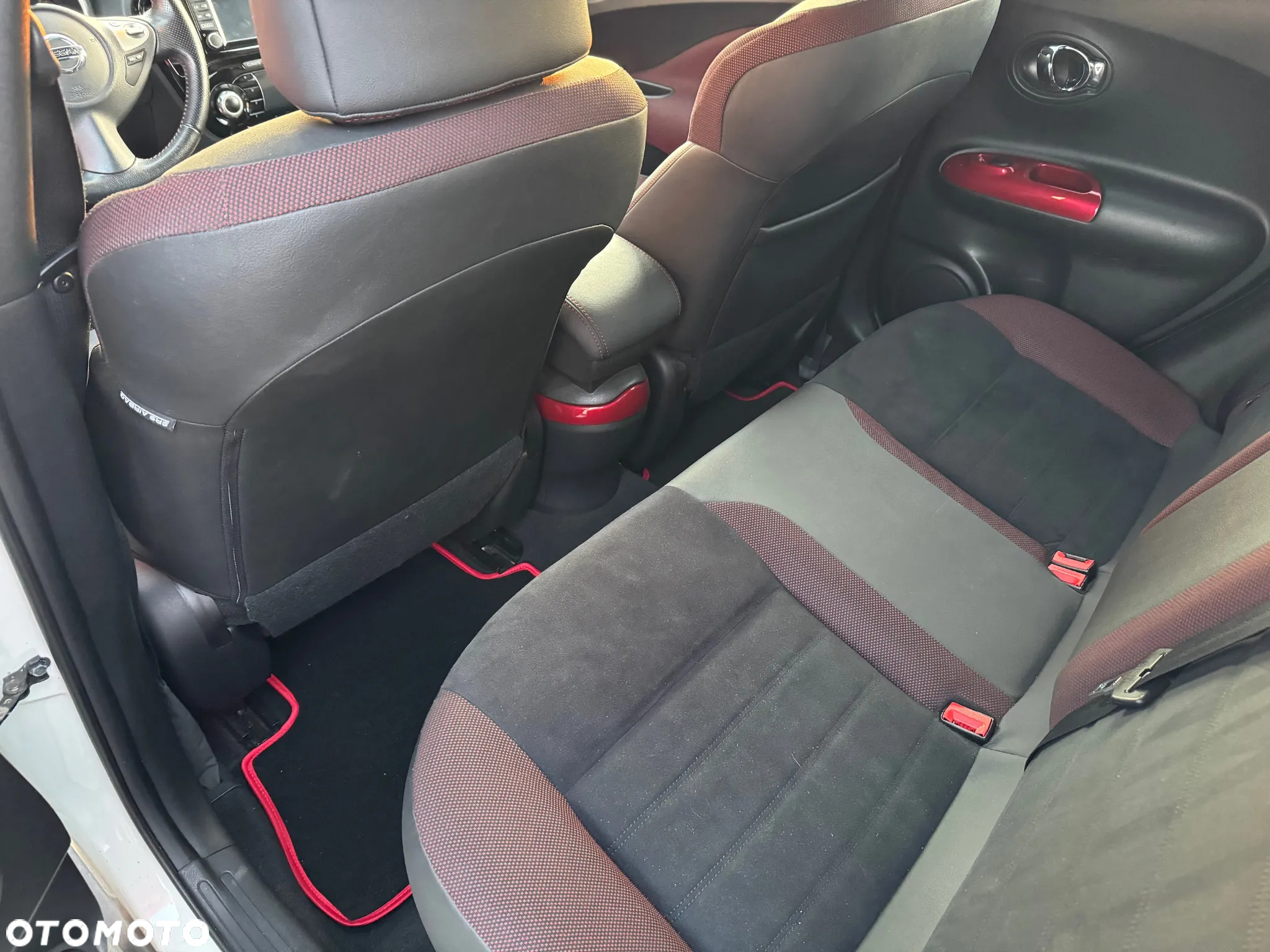 Nissan Juke 1.2 DIG-T Tekna EU6 - 12