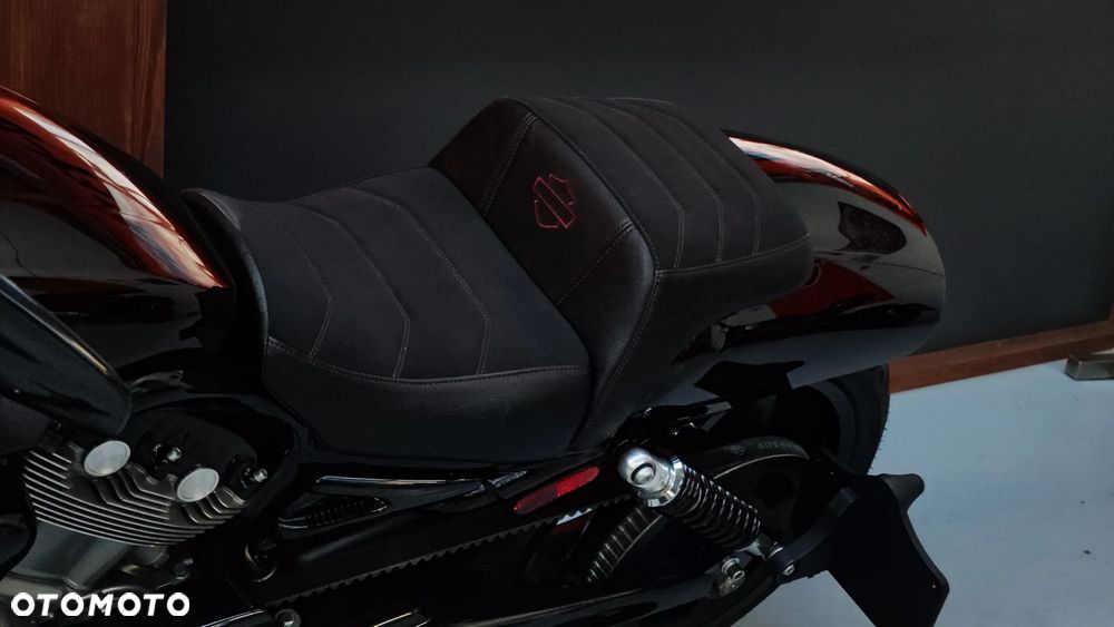 Harley-Davidson V-Rod Muscle - 15