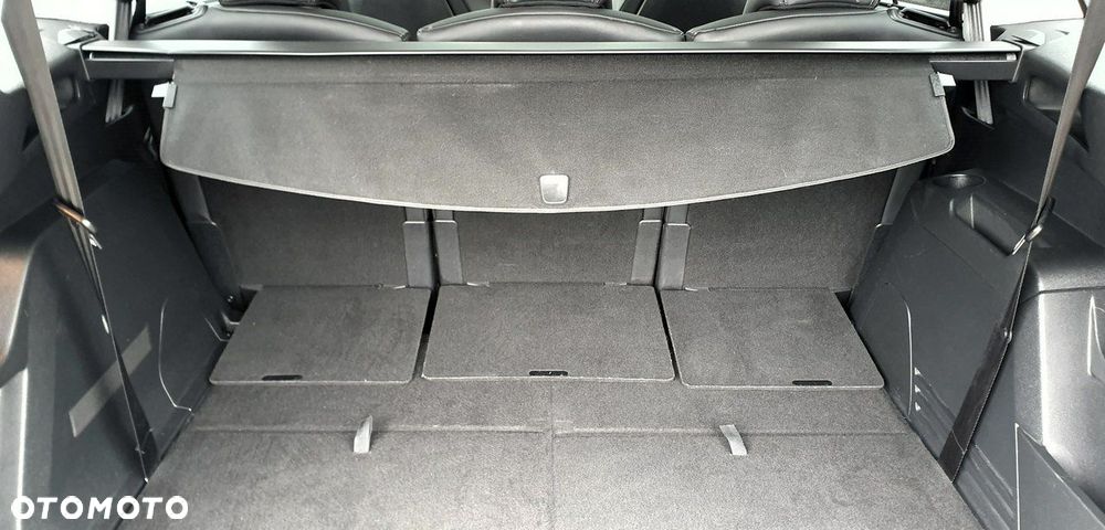 Peugeot 5008 - 27
