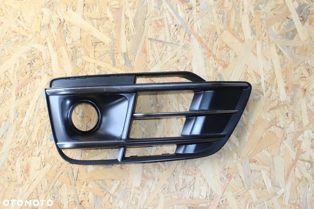 KRATKA ZDERZAKA AUDI Q5 S-LINE SQ5 80A 80A807679K 2019 - 1