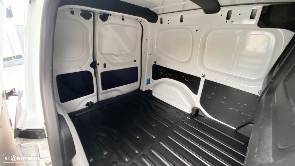 Renault Kangoo 1.5 Blue dCi - 11