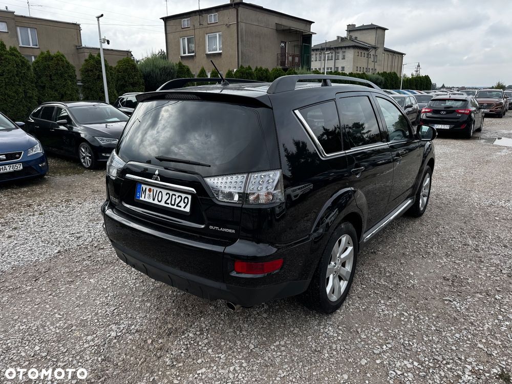 Mitsubishi Outlander 2.0 2WD Invite - 19