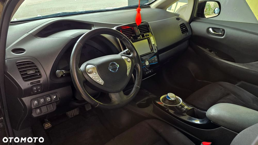 Nissan Leaf 30kWh Tekna - 11