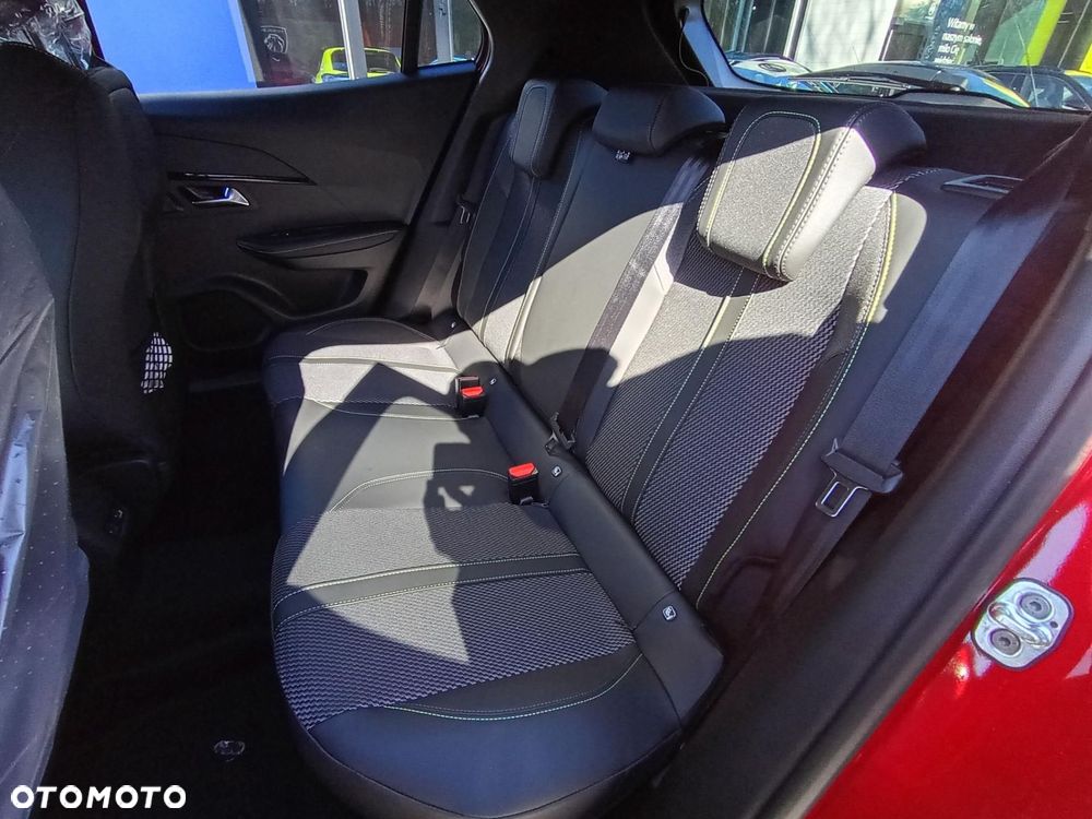 Peugeot 2008 - 22