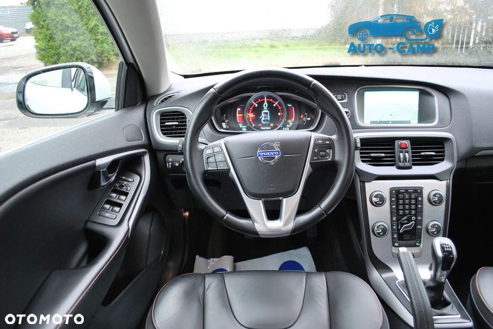 Volvo V40 D2 Ocean Race - 14