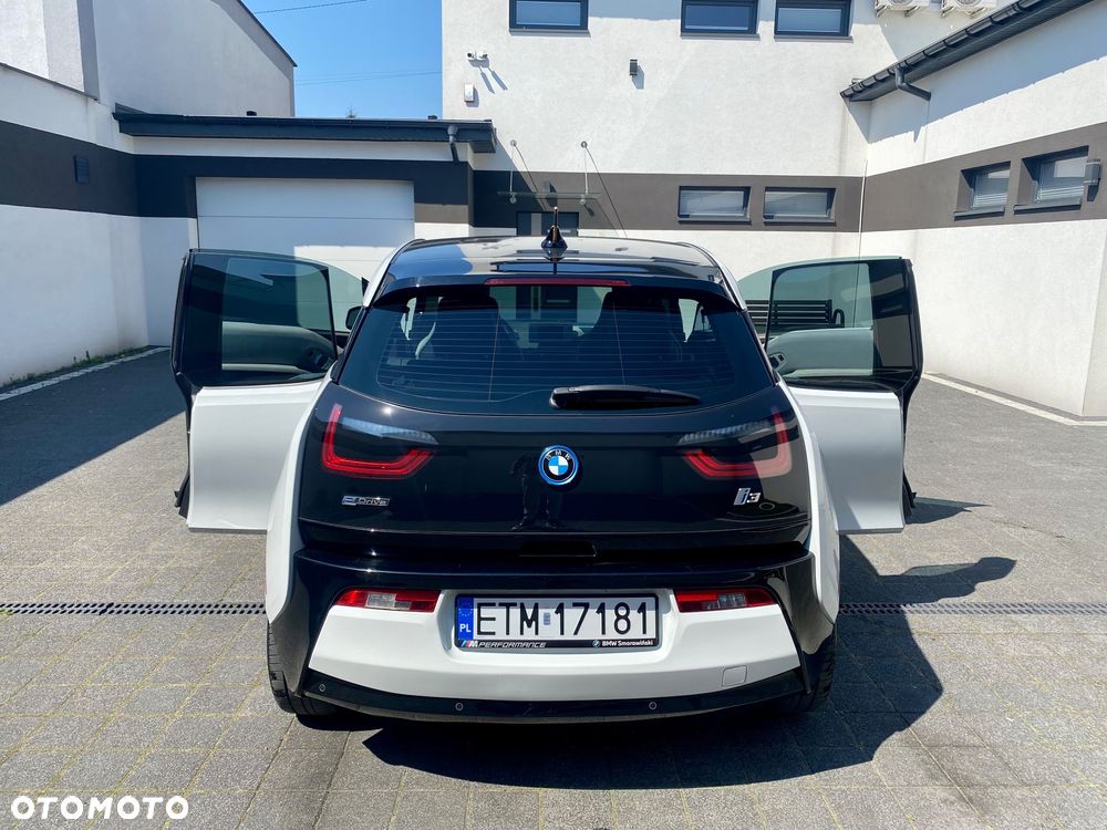 BMW i3 (60 Ah) - 12
