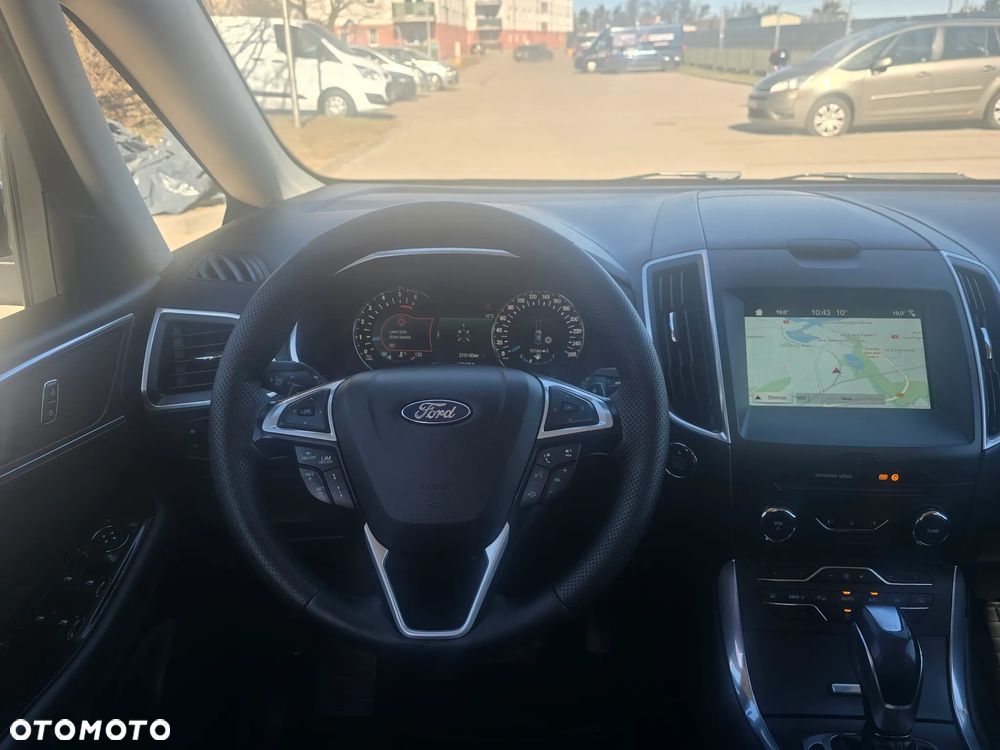 Ford Galaxy - 16