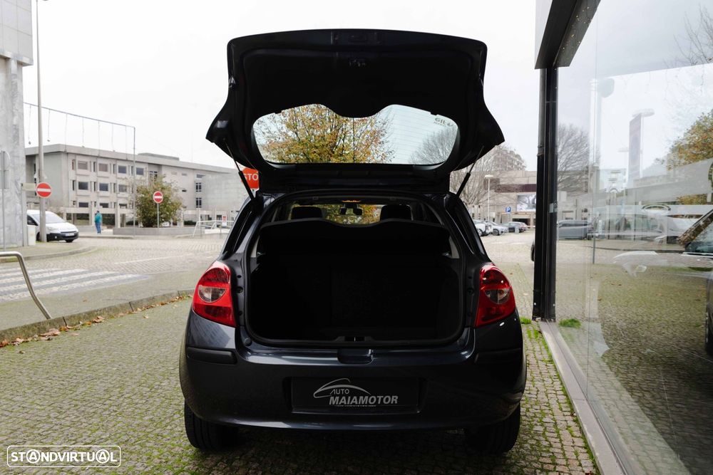 Renault Clio 1.2 16V Dynamique - 17