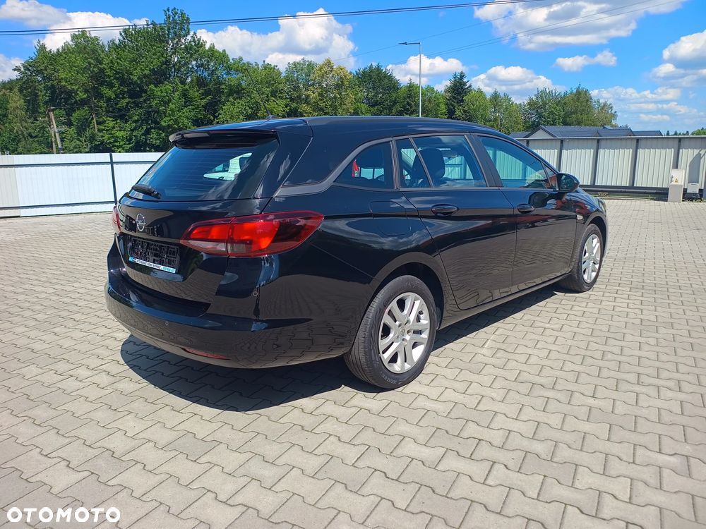 Opel Astra 1.5 D Start/Stop Business Edition - 4