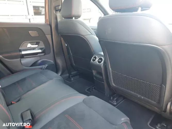 Mercedes-Benz EQA 300 4MATIC - 15