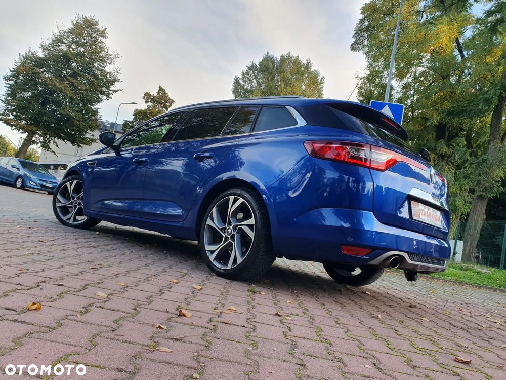 Renault Megane ENERGY TCe 205 EDC GT - 31