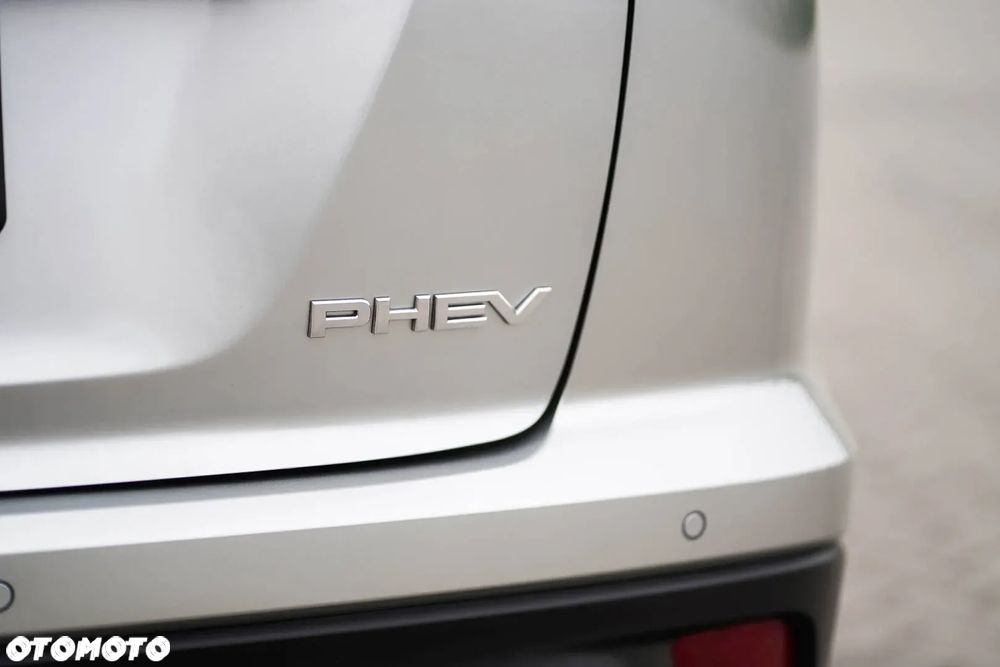 Mitsubishi Eclipse Cross Plug-In Hybrid 4WD Top - 16