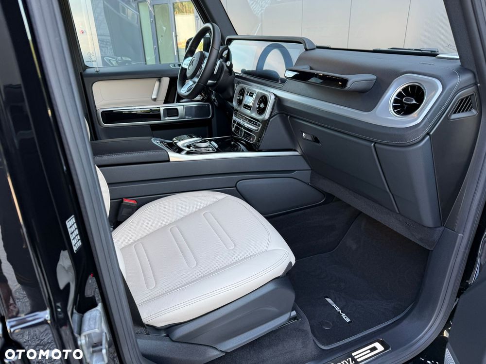Mercedes-Benz Klasa G 500 9G-TRONIC AMG Line - 30