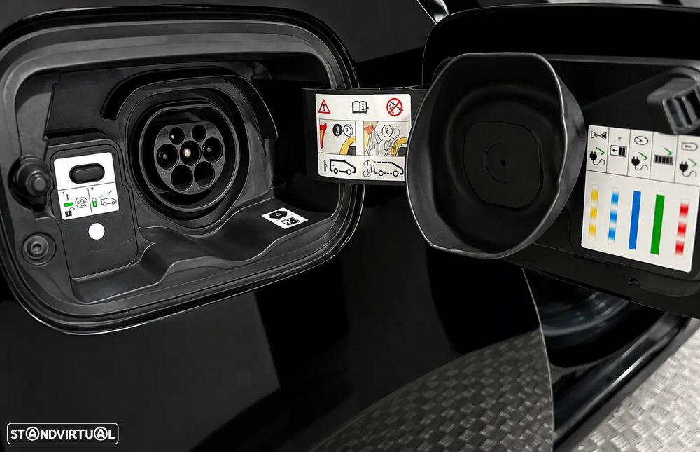 Renault Mégane Sport Tourer E-TECH Plug-in 160 INTENS - 6