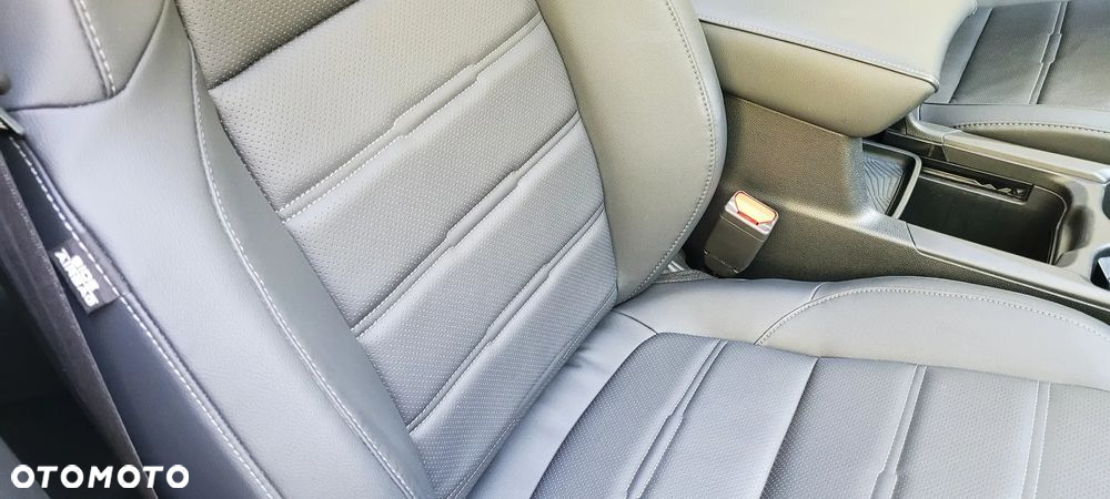 Honda CR-V 1.5 Executive (Honda Connect+) CVT - 14