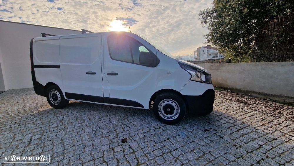 Renault Trafic 2.0 dci - 3