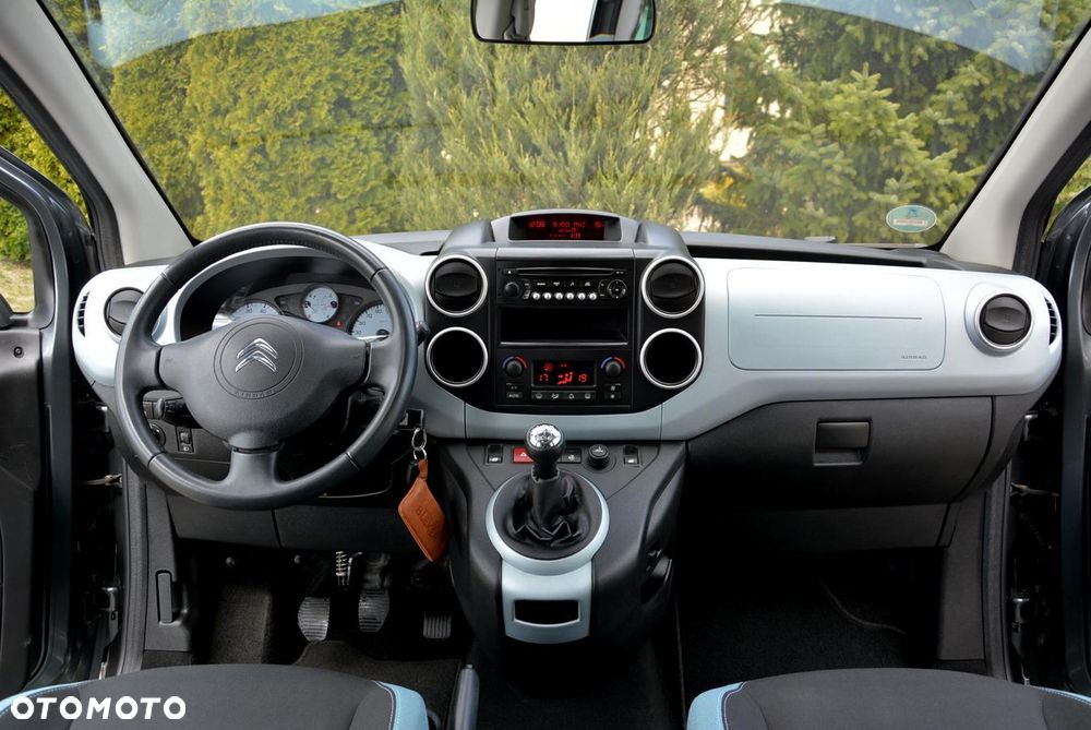 Citroën Berlingo Multispace HDi 90 FAP Tendance - 29