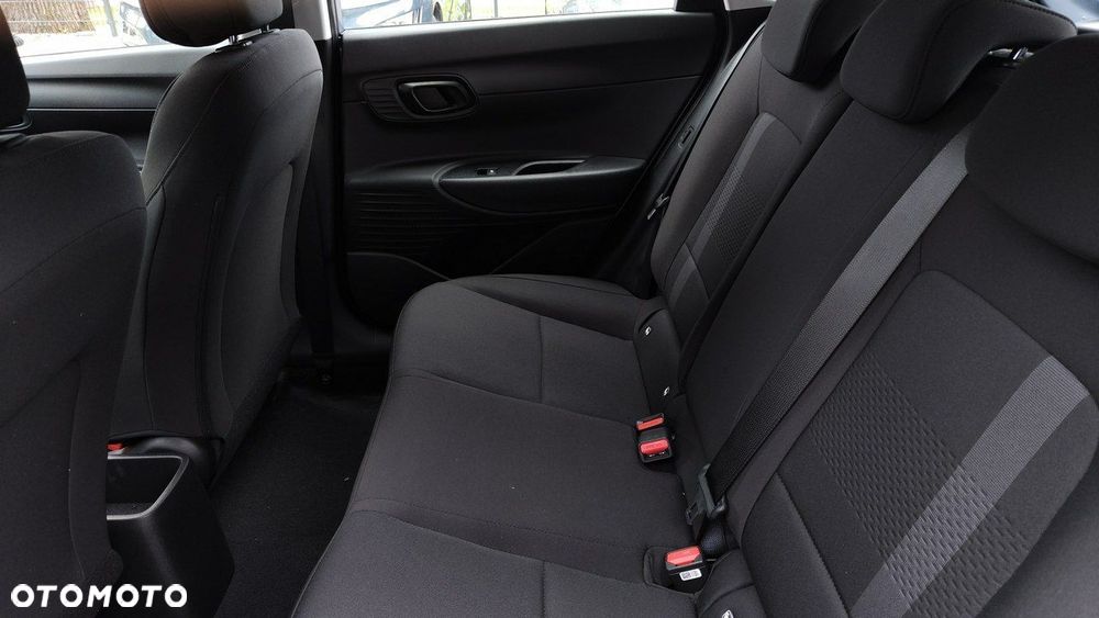 Hyundai i20 - 13