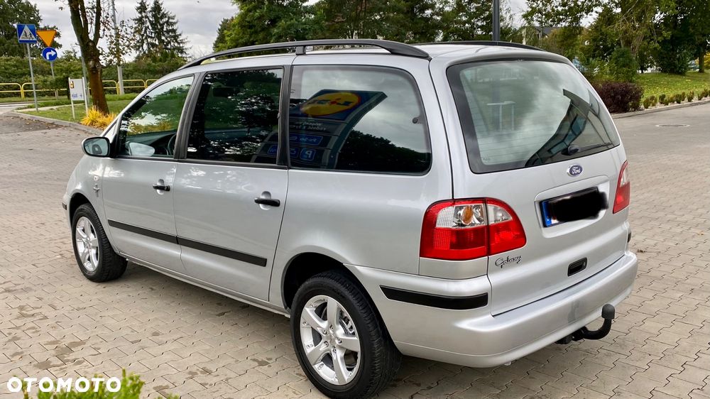 Ford Galaxy - 21