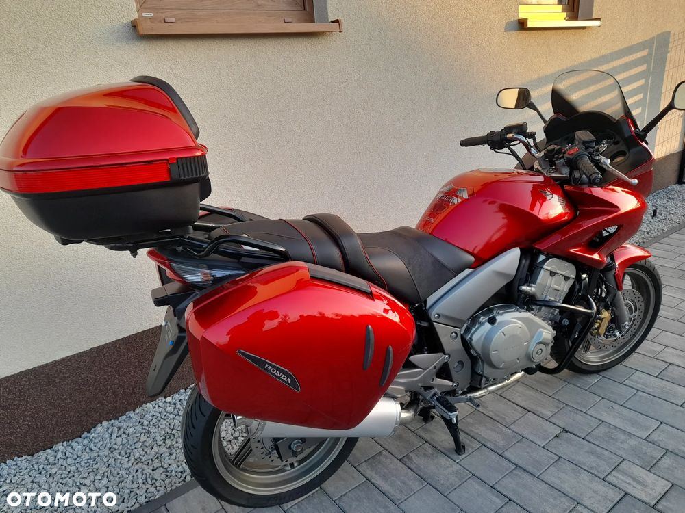 Honda CBF - 4