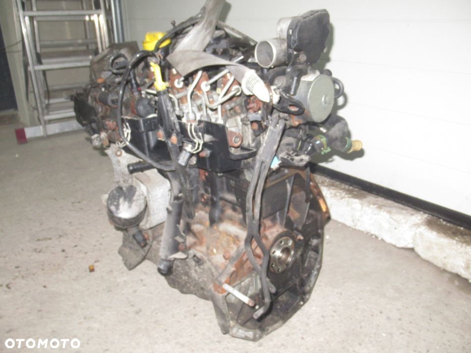 SILNIK RENAULT CLIO III 3 MODUS QASHQAI 1.5 DCI 2009 - 7