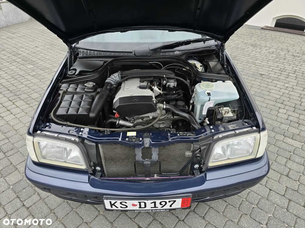 Mercedes-Benz Klasa C - 31