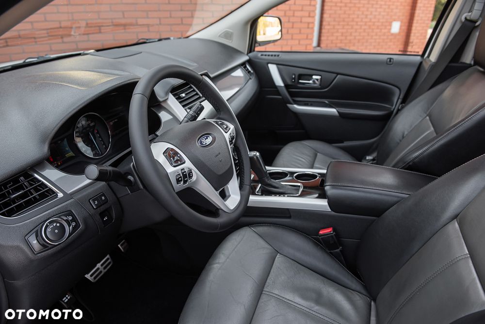 Ford Edge - 5
