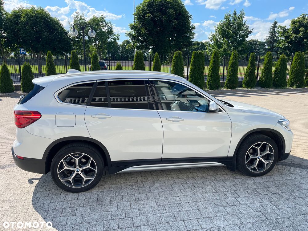 BMW X1 xDrive18d xLine sport - 6