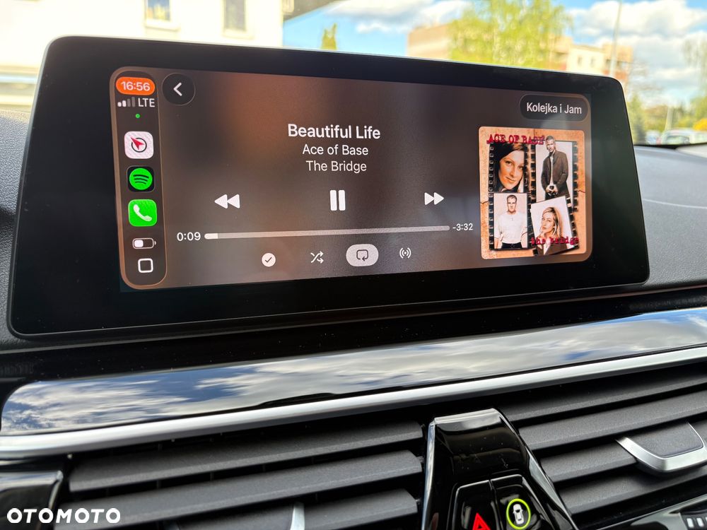 BMW Seria 5 520i Sport Line - 21