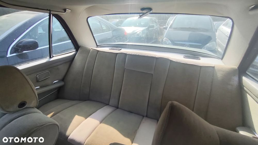 Mercedes-Benz W111 - 30