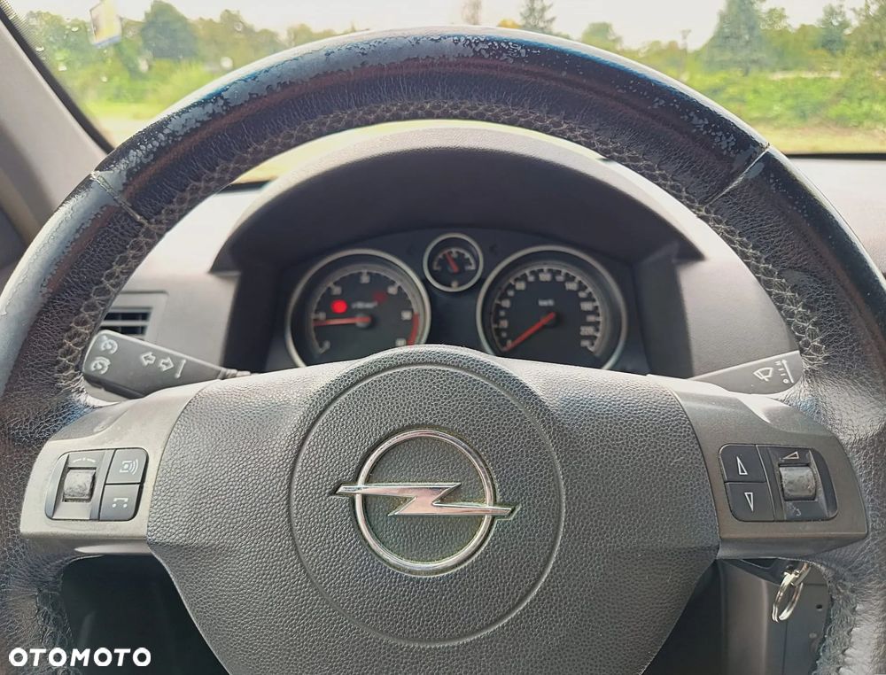 Opel Astra 1.7 CDTI - 13