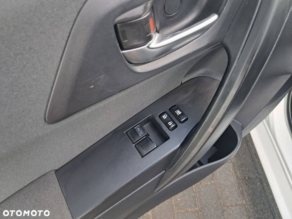 Toyota Auris 1.33 VVT-i Active - 9