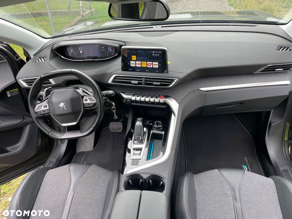 Peugeot 3008 1.5 BlueHDi Allure S&S EAT8 - 16