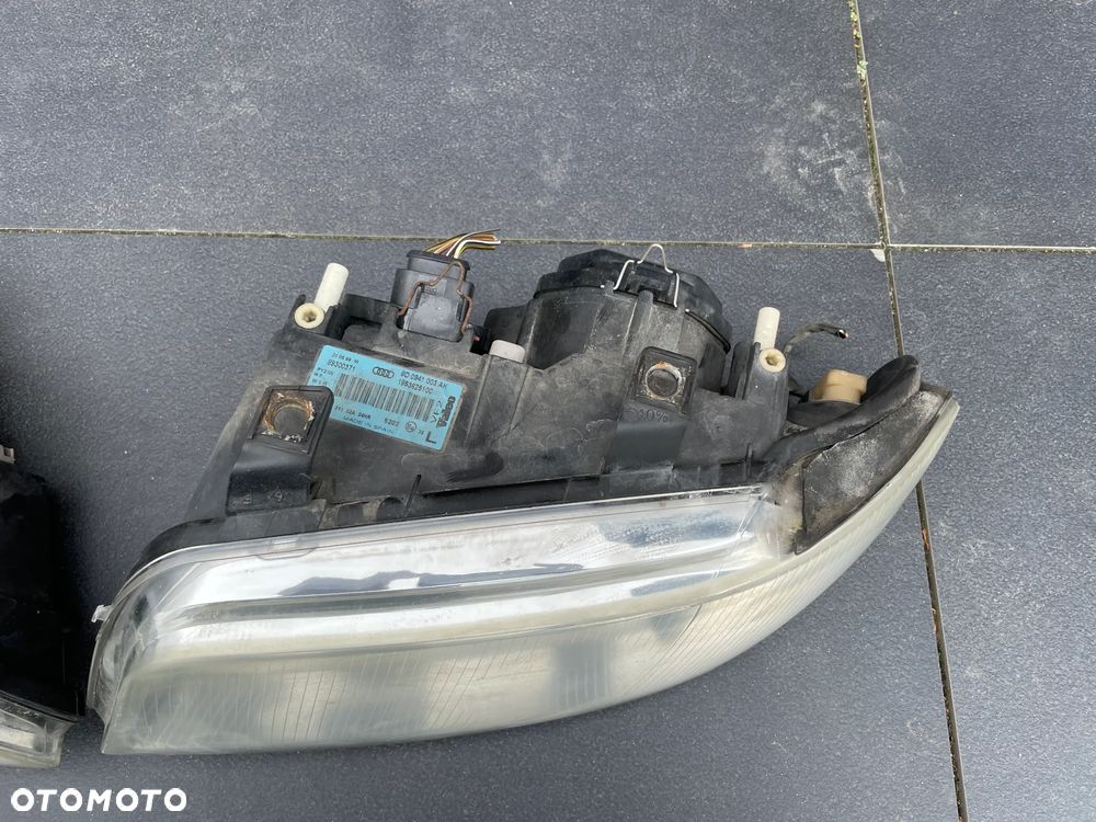AUDI A4 B5 LIFT 99-01 lampa reflektor prawy przód przedni błotnik prawy LY5K - 6